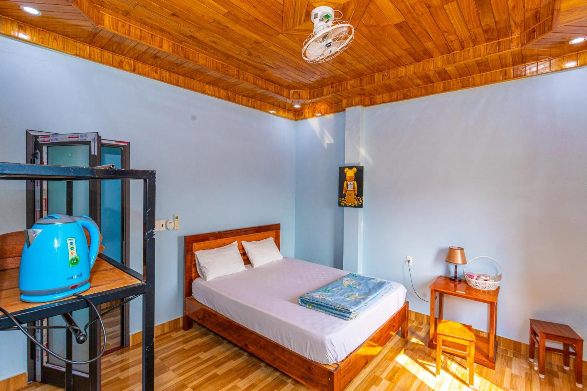 Son River Homestay Phong Nha Eksteriør billede