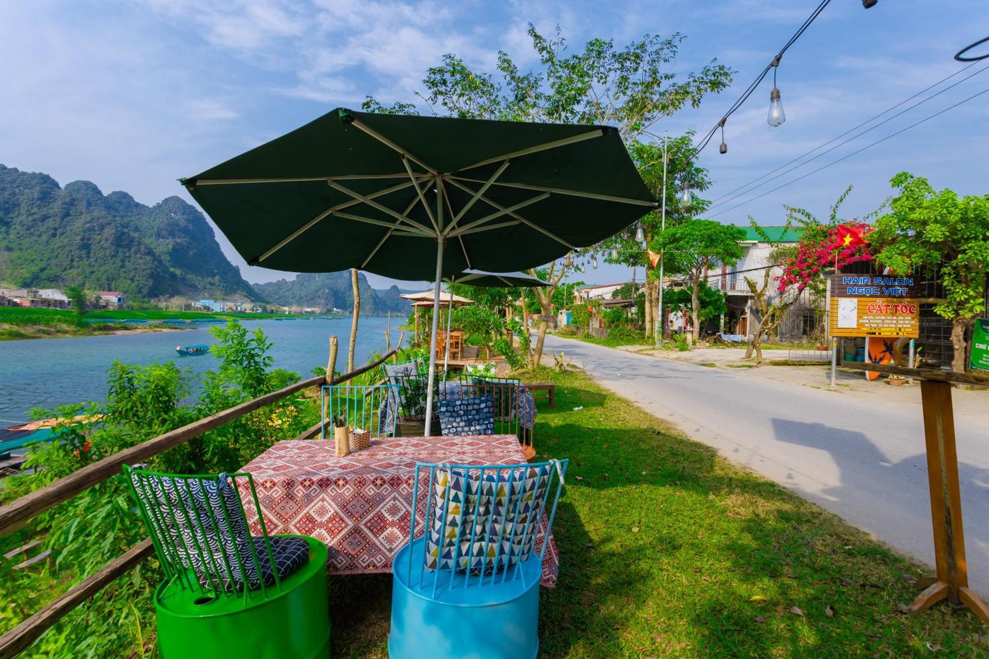Son River Homestay Phong Nha Eksteriør billede