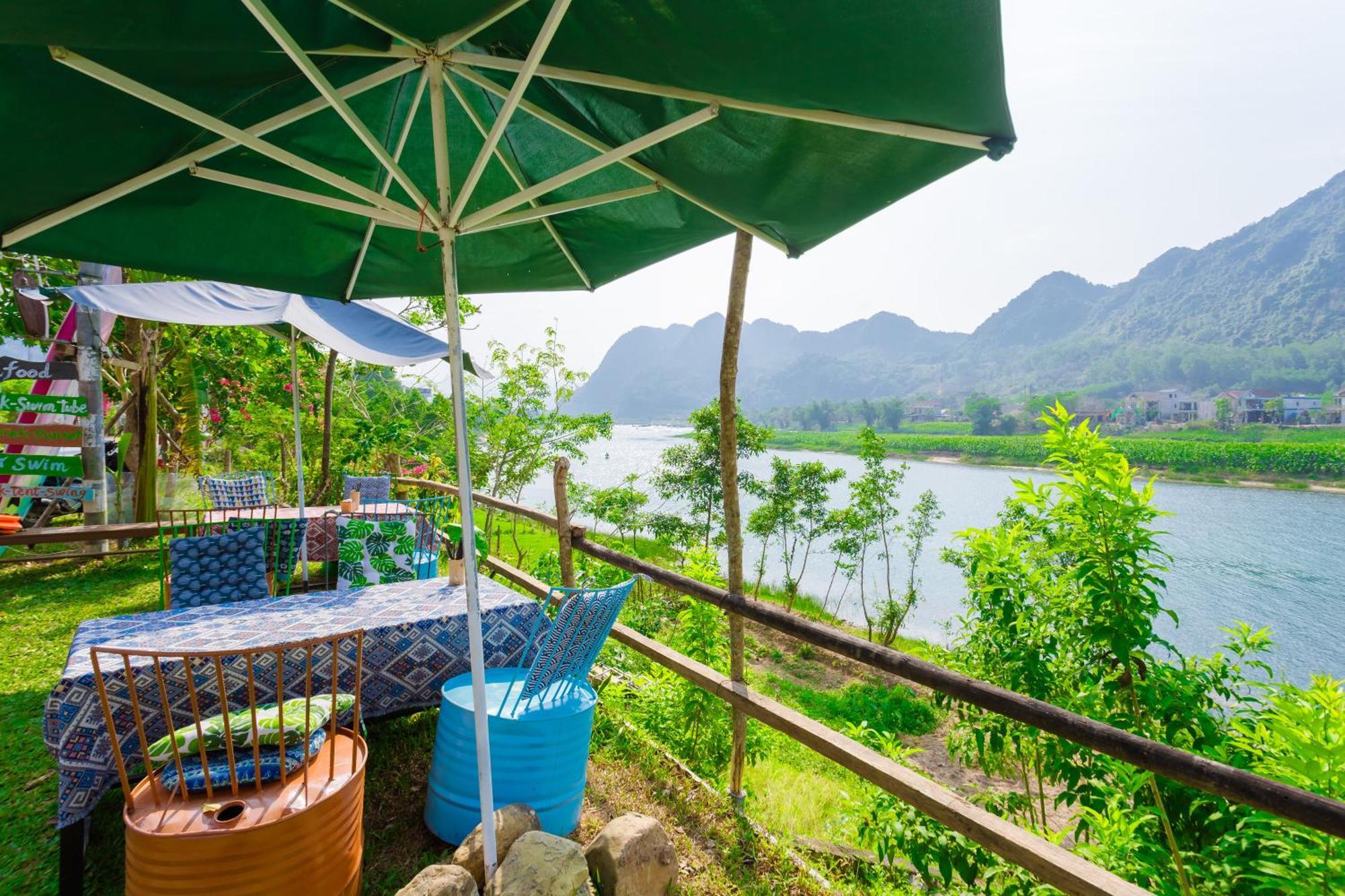 Son River Homestay Phong Nha Eksteriør billede