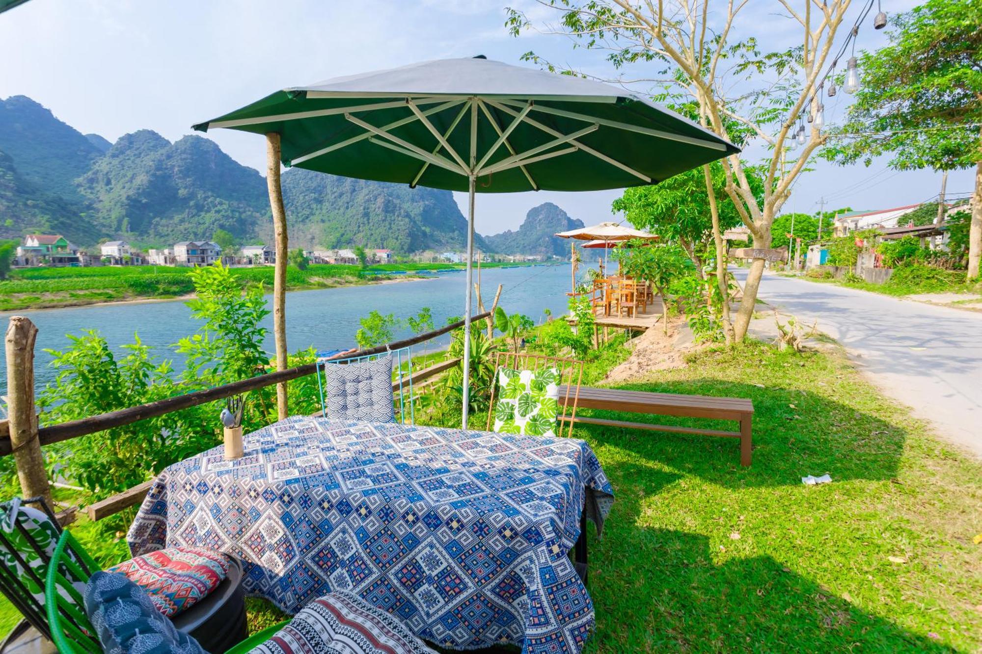 Son River Homestay Phong Nha Eksteriør billede