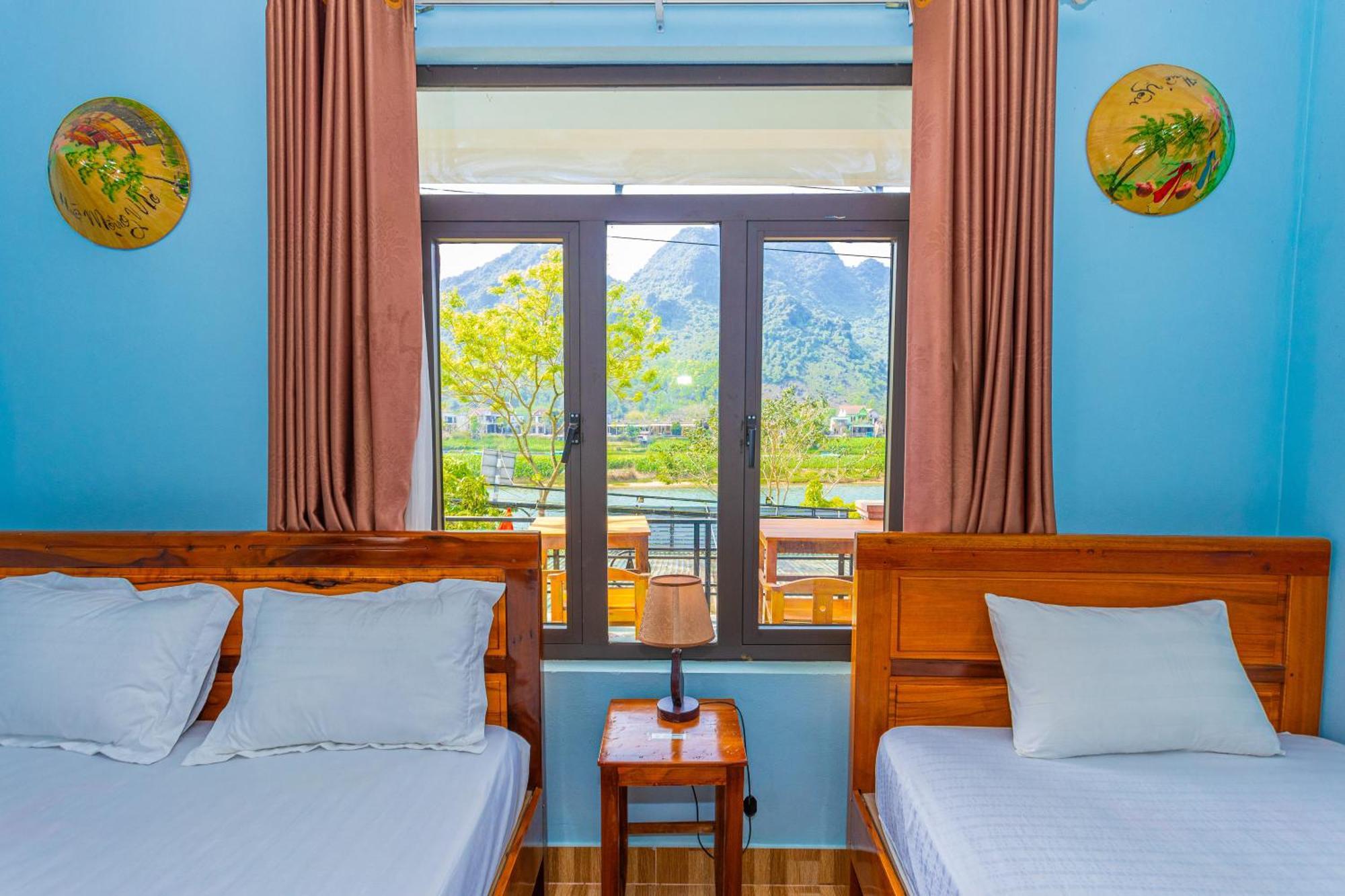 Son River Homestay Phong Nha Eksteriør billede