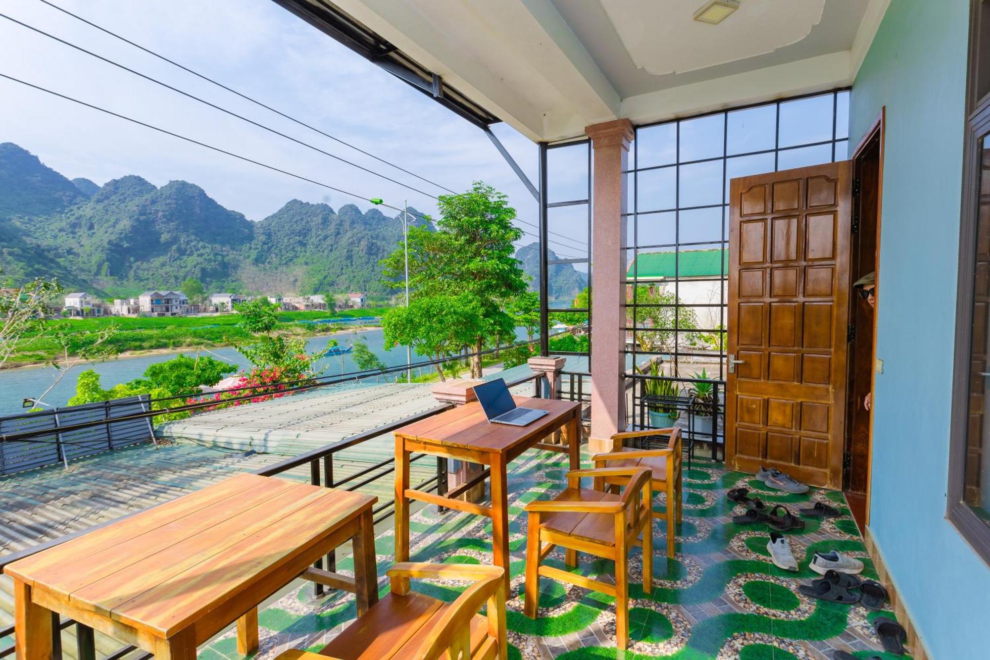 Son River Homestay Phong Nha Eksteriør billede