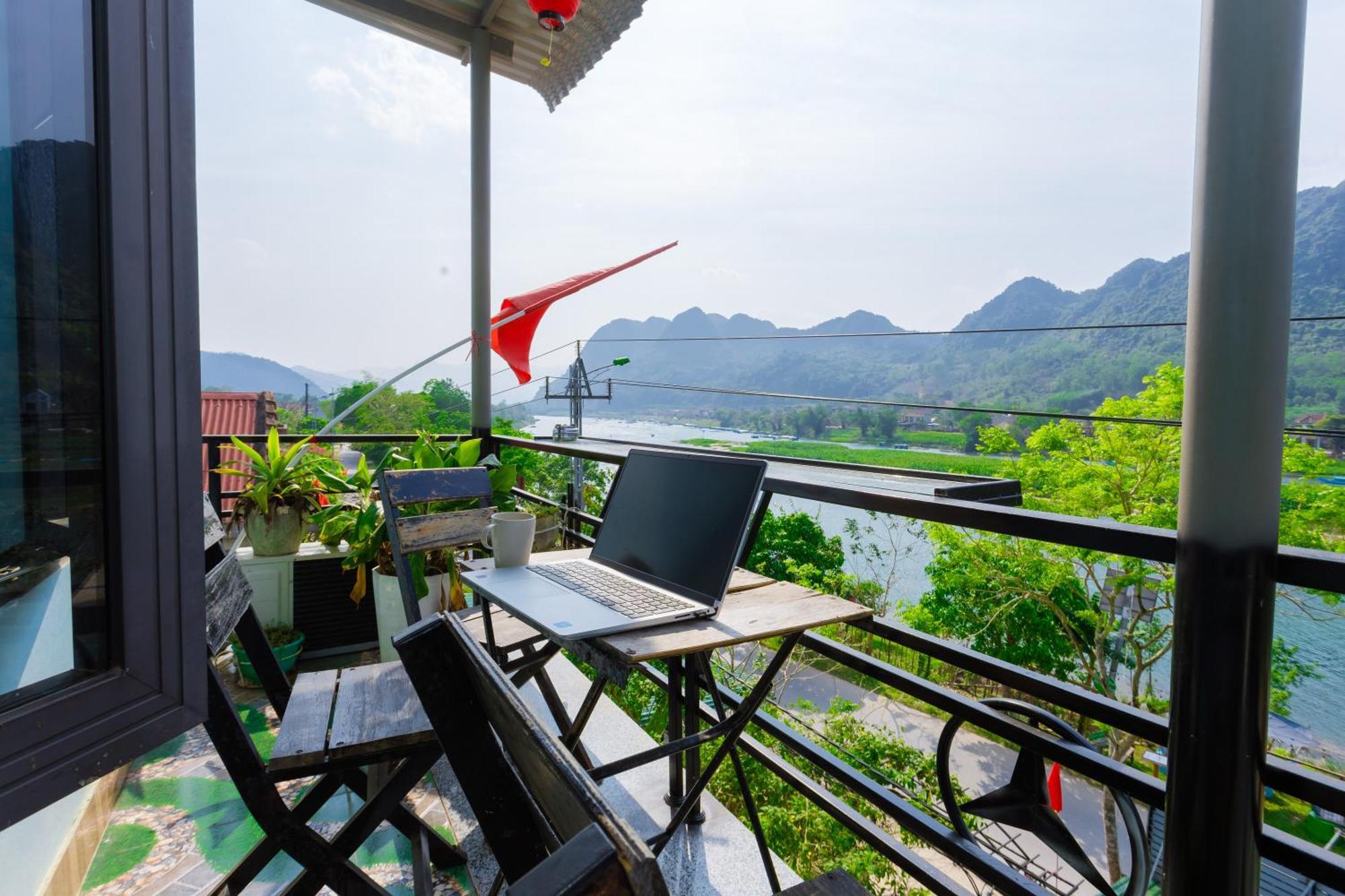 Son River Homestay Phong Nha Eksteriør billede